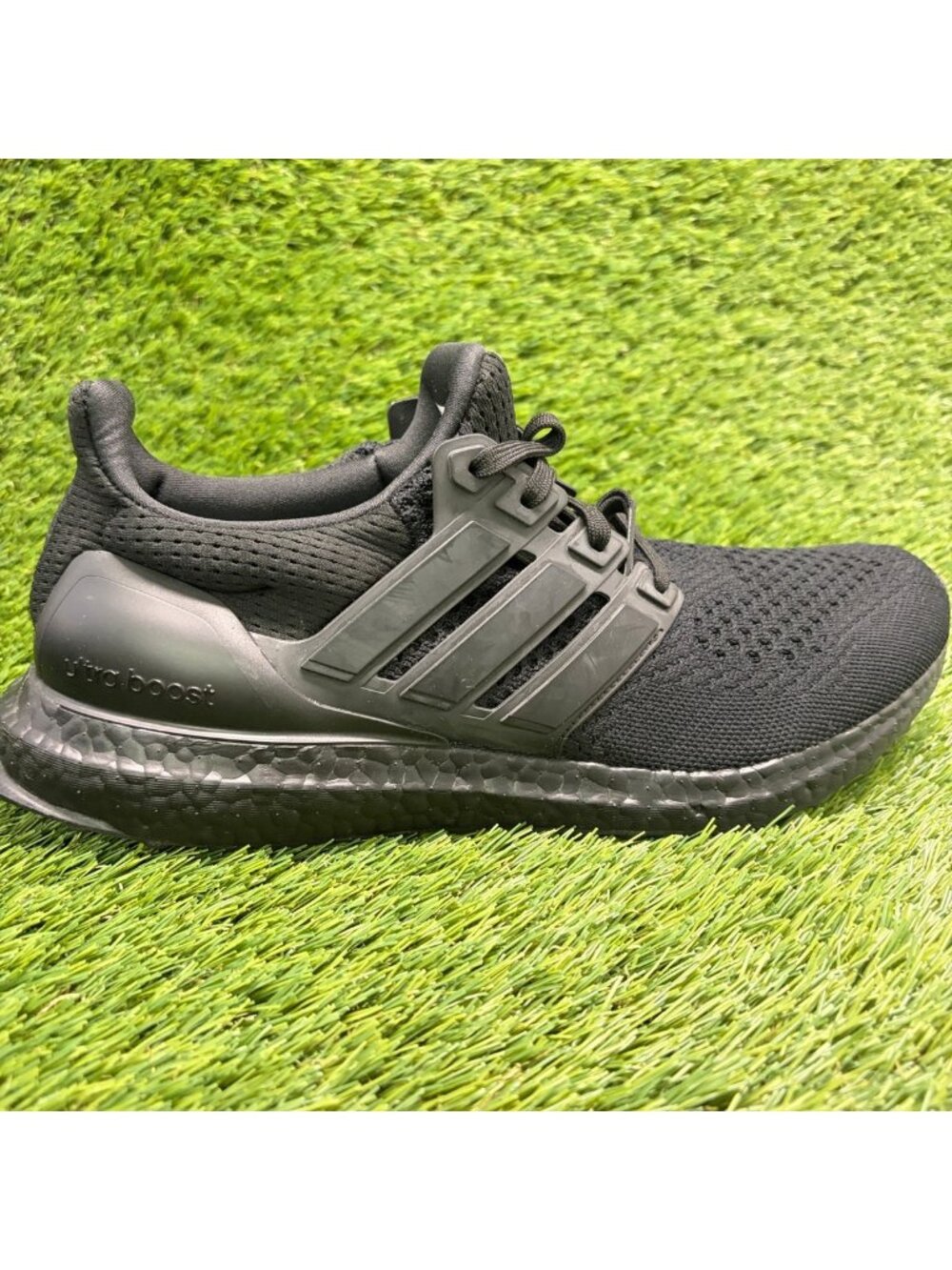 Adidas UltraBoost 1.0 DNA Mens Size 8.5 Black Athletic Running Shoes Sneakers